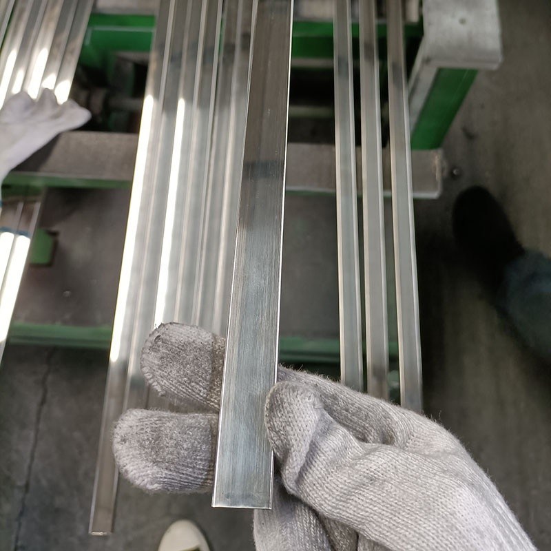 04 Stainless Steel Pipe Aisi 304l Seamless Stainless Steel Pipe 50mm Od Stainless Steel Pipe